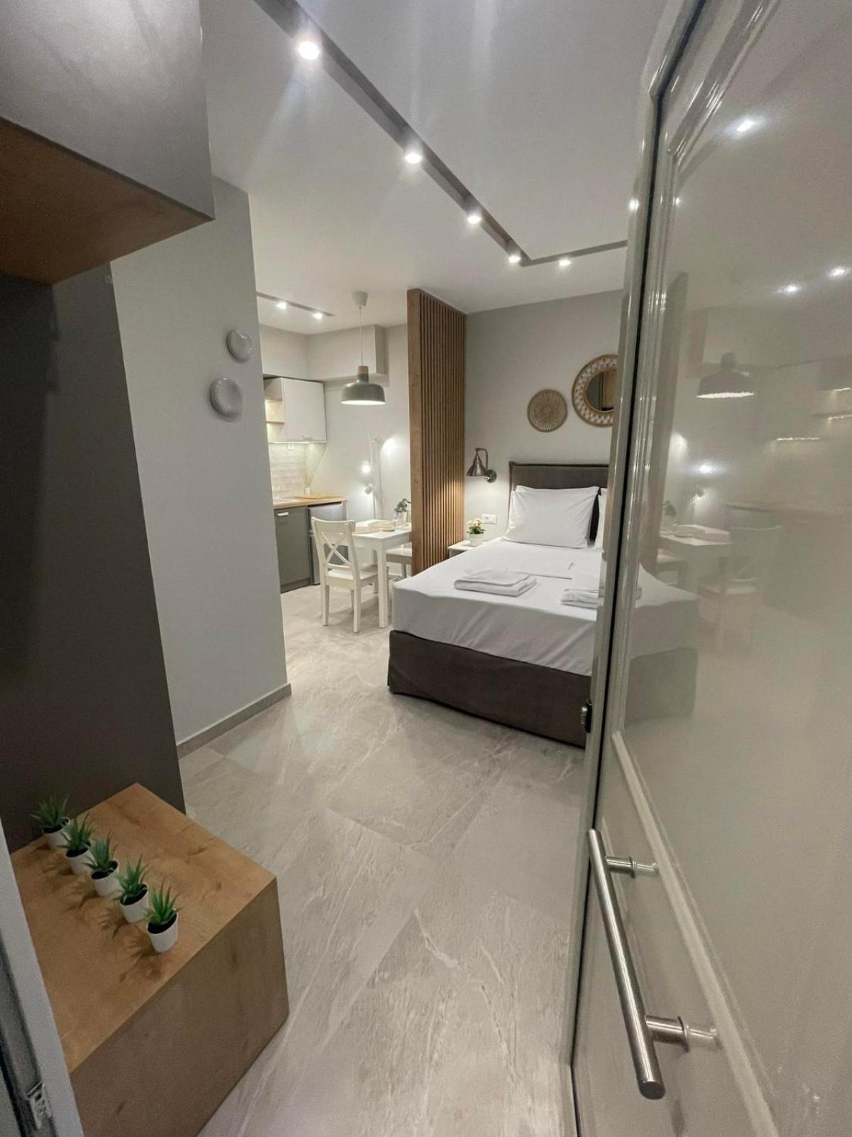 Armonia Small Luxury Apartments Ierápetra Habitación foto
